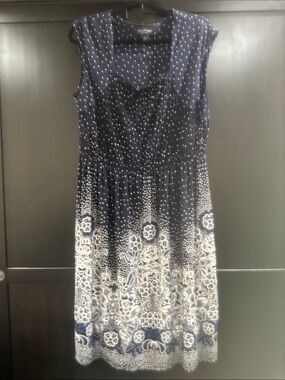 Perceptions Navy Midi Dress with White Floral textured print.